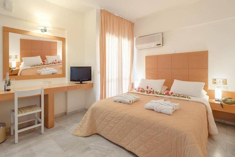 Mare Apartments Hotel