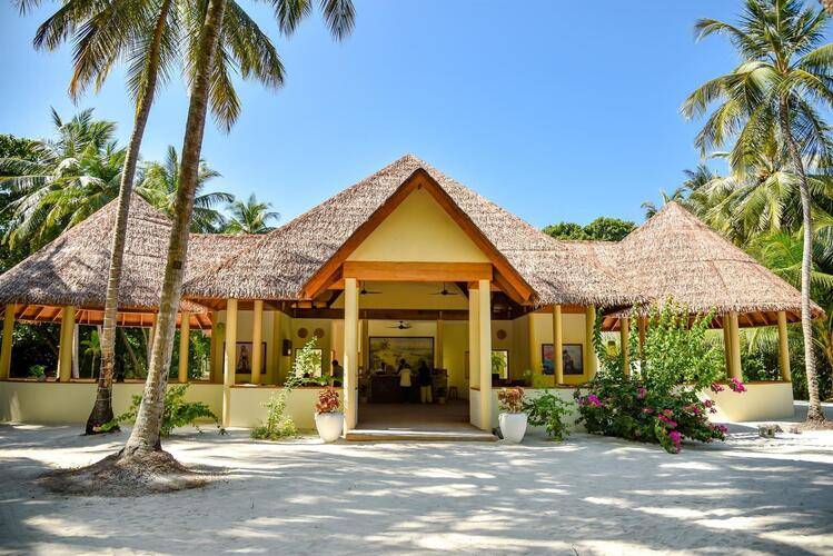 Reethi Faru Resort