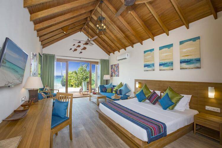 Reethi Faru Resort