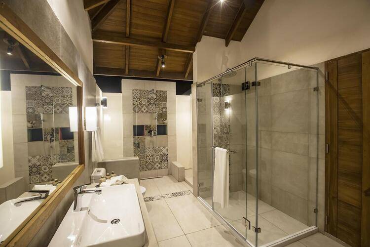 Reethi Faru Resort