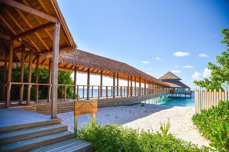 Reethi Faru Resort