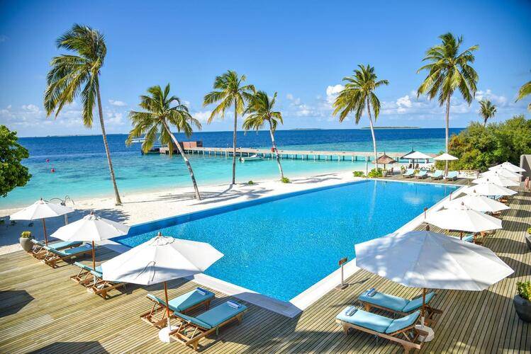 Reethi Faru Resort