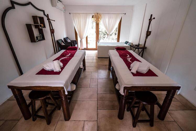 Reethi Faru Resort