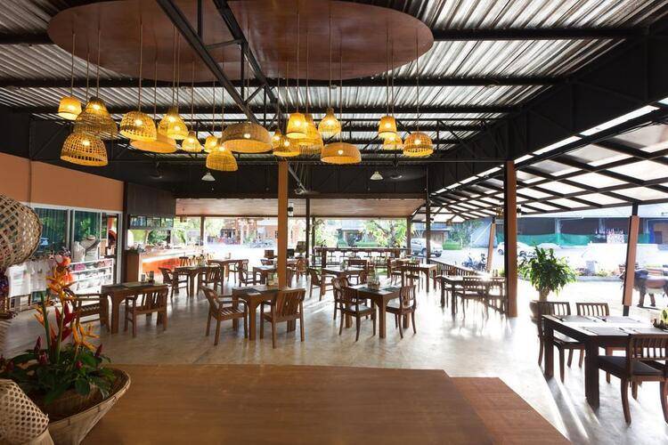 Naina Resort & Spa