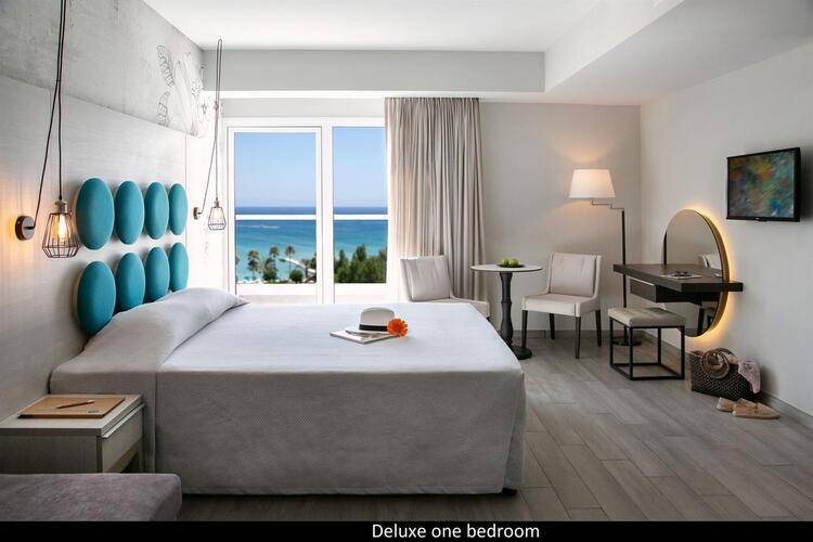Vangelis Hotel