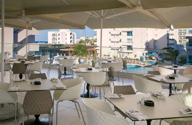 Vangelis Hotel