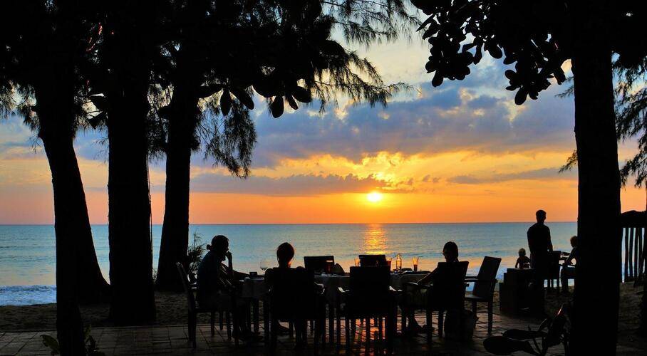 Baan Khaolak Resort