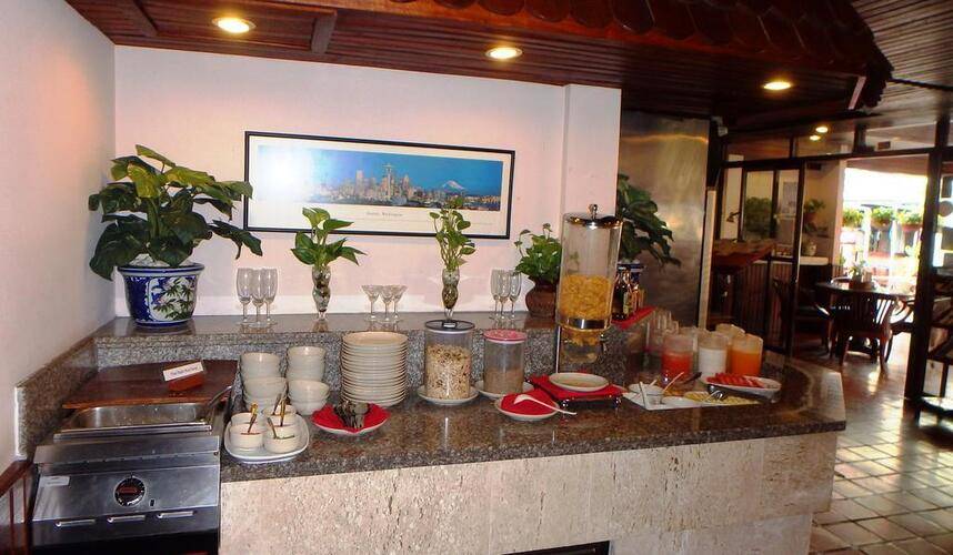 Karon Cafe Inn
