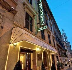 $item['hotel']['name']