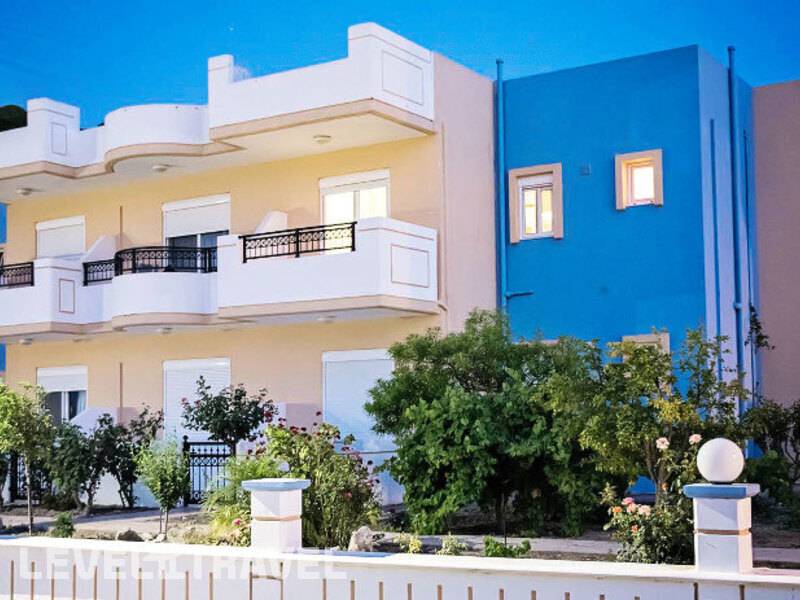 Фотография Nephele Apartments