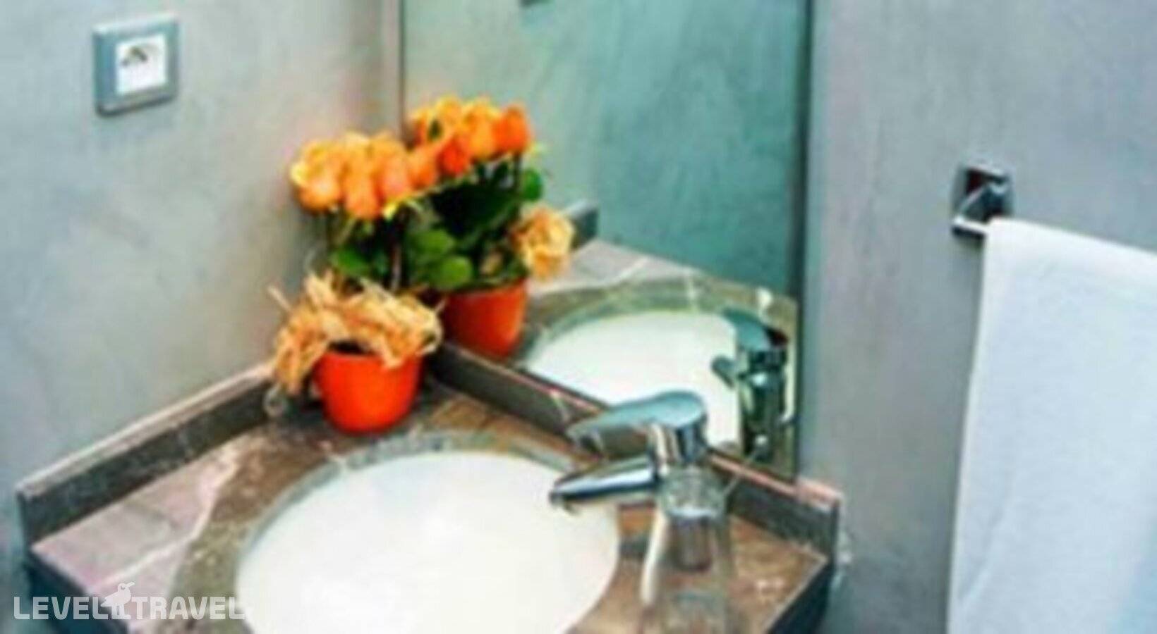 Изображение отеля 12