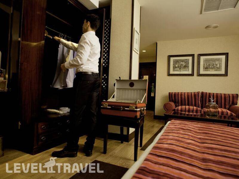 Фотография Sercotel Gran Hotel Conde Duque