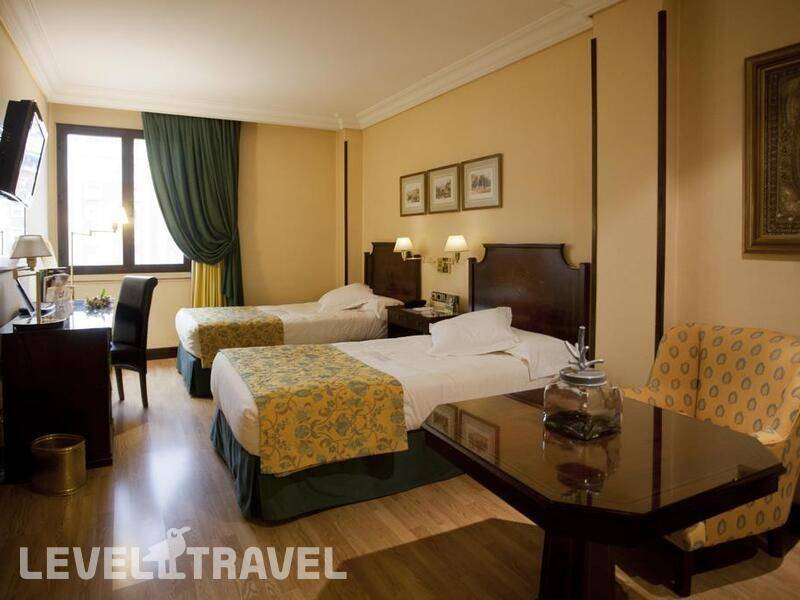 Фотография Sercotel Gran Hotel Conde Duque