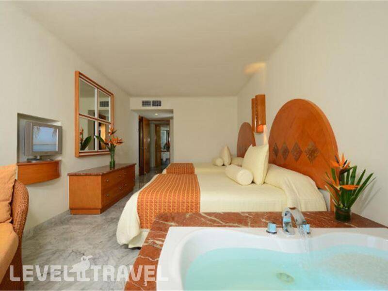 Фотография Sunset Marina Resort
