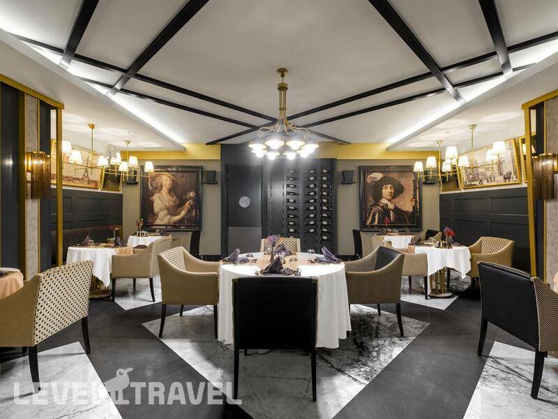 Фотография The Raga Side (Adults Only 16+) Фотография The Raga Side (Adults Only 16+)