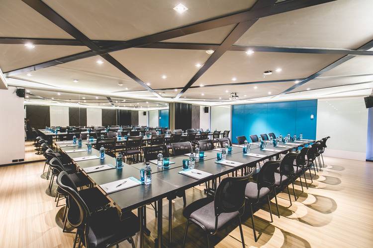 X2 Vibe Bangkok Sukhumvit Hotel