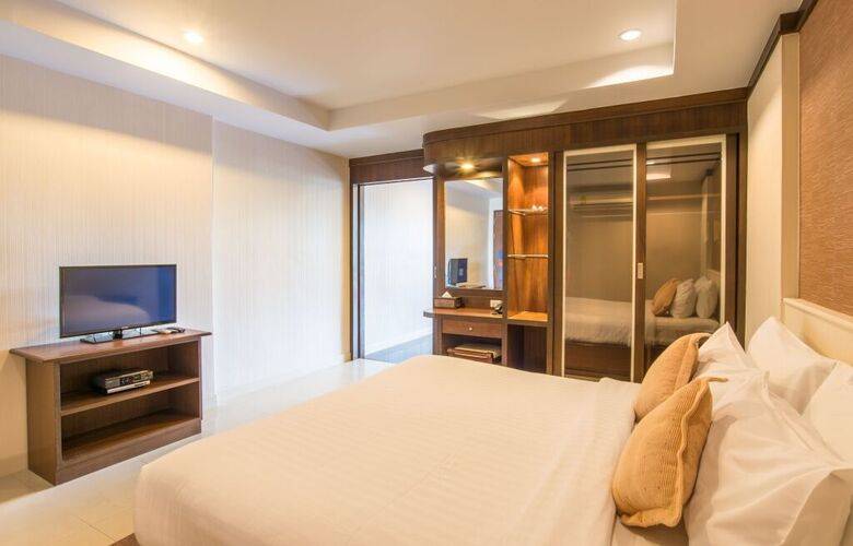 Lanta Sand Resort & Spa