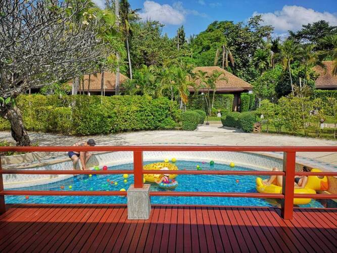 Lanta Sand Resort & Spa