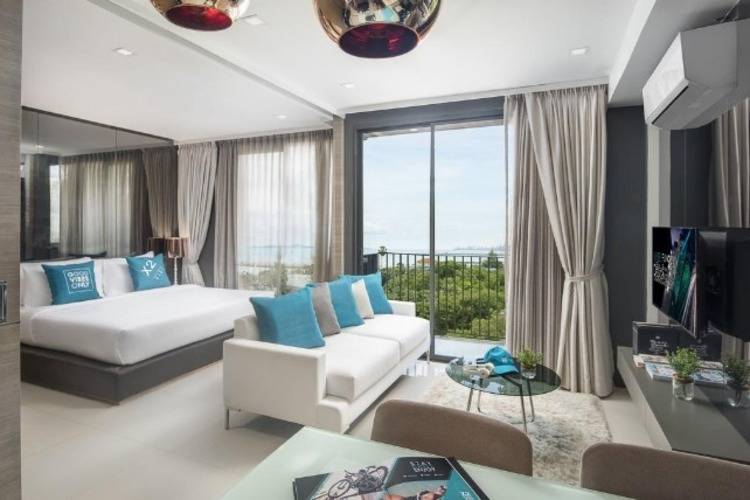 Cross Vibe Pattaya Seaphere (Ex.X2 Vibe Pattaya Seaphere Residence)