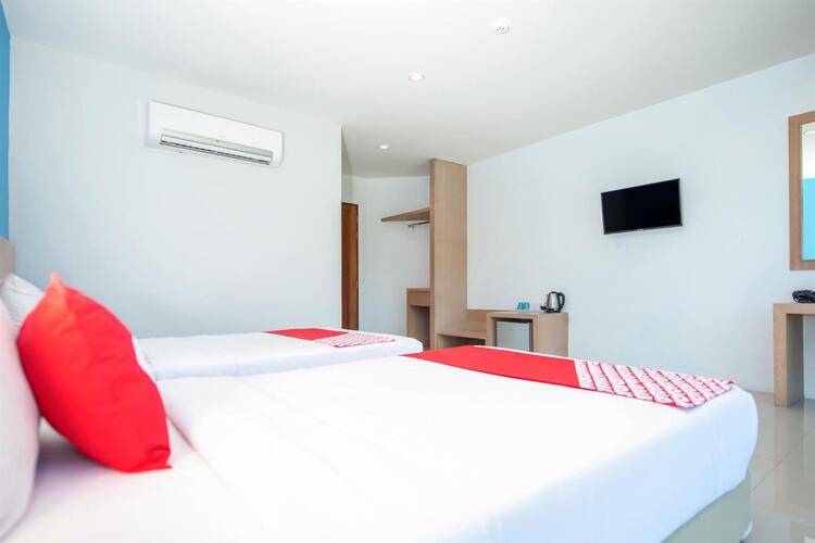 Oyo 344 De Blue Sea Rawai Hotel