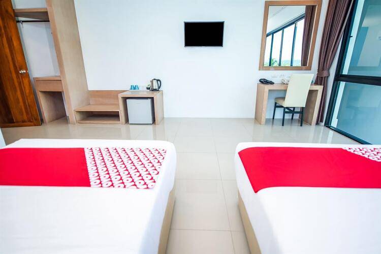 Oyo 344 De Blue Sea Rawai Hotel