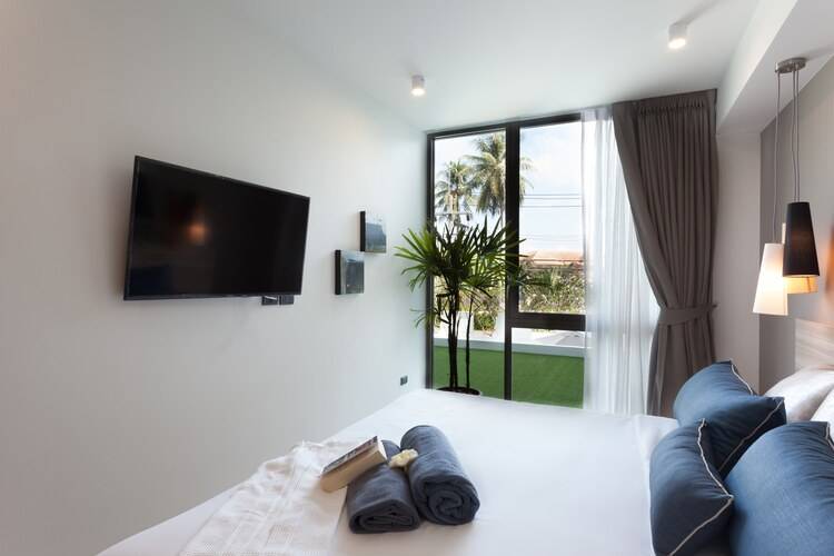 Oceanstone By Resava