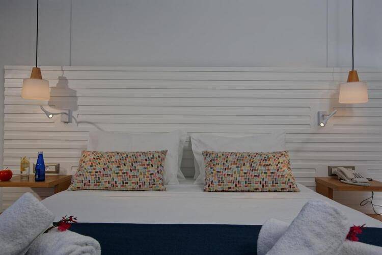 Archipelagos Residence Hotel