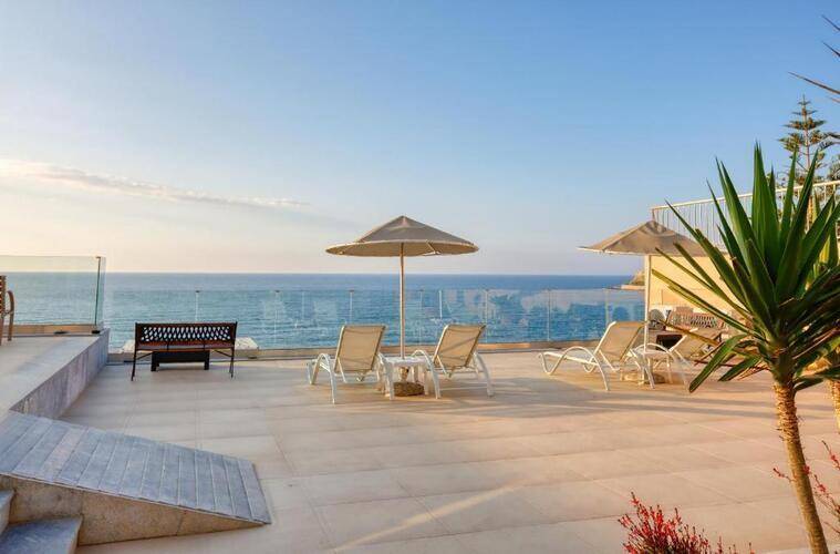 Archipelagos Residence Hotel
