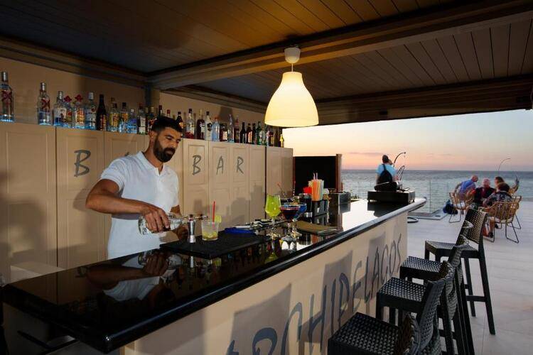 Archipelagos Residence Hotel