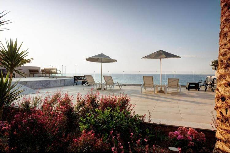 Archipelagos Residence Hotel