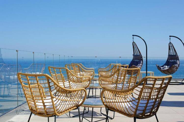 Archipelagos Residence Hotel