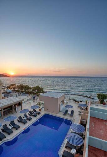 Archipelagos Residence Hotel