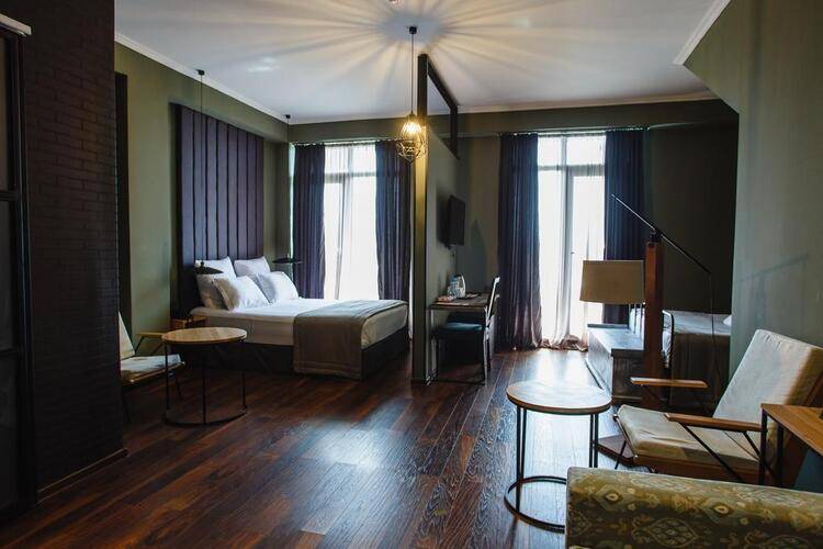 Boulevardside (Ex. Best Western Plus Batumi)