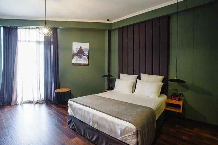 Boulevardside (Ex. Best Western Plus Batumi)