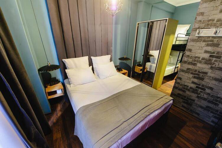 Boulevardside (Ex. Best Western Plus Batumi)