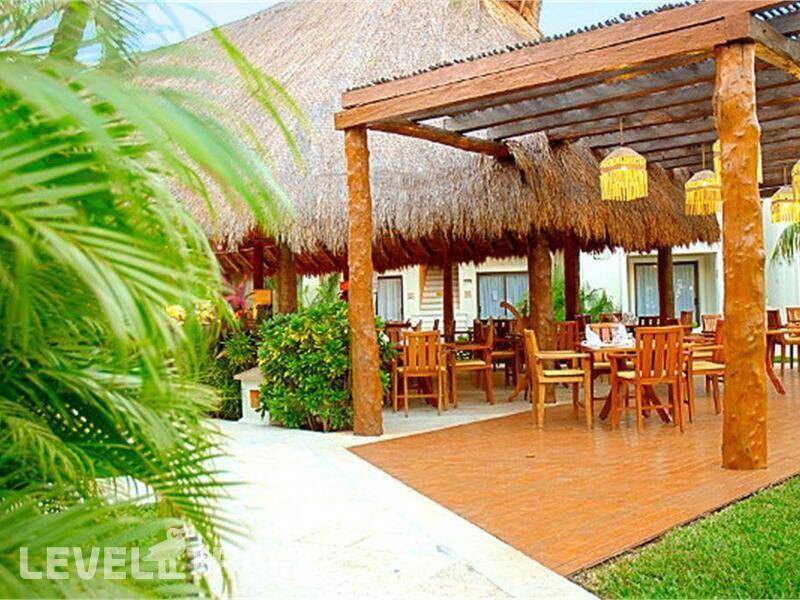 Фотография Sunset Ocean Laguna Suites