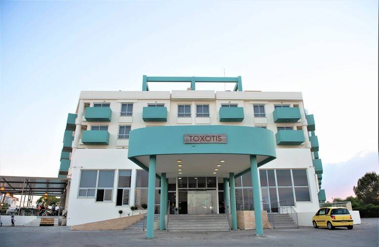 Toxotis Hotel Apts