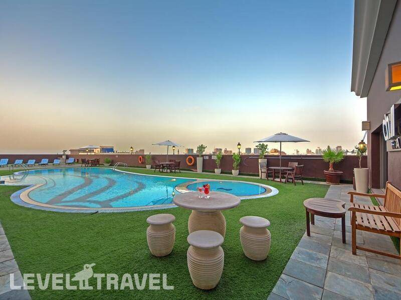 Фотография Royal Ascot Hotel