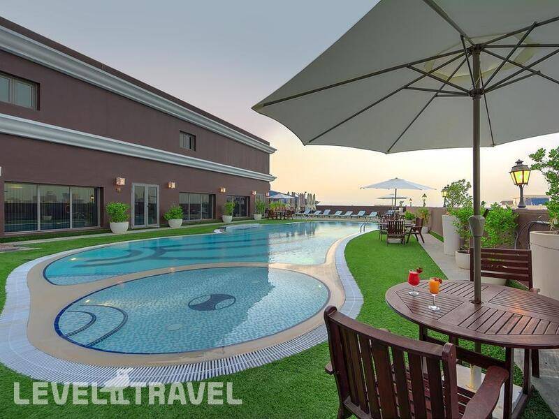 Фотография Royal Ascot Hotel