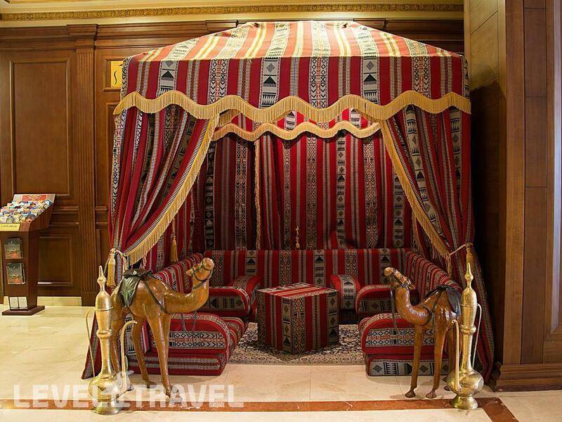 Фотография Royal Ascot Hotel