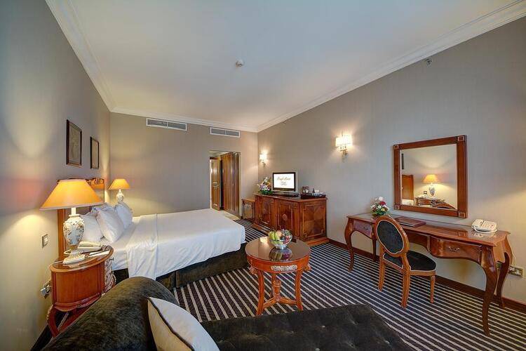 Royal Ascot Hotel