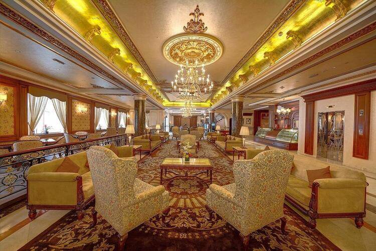 Royal Ascot Hotel