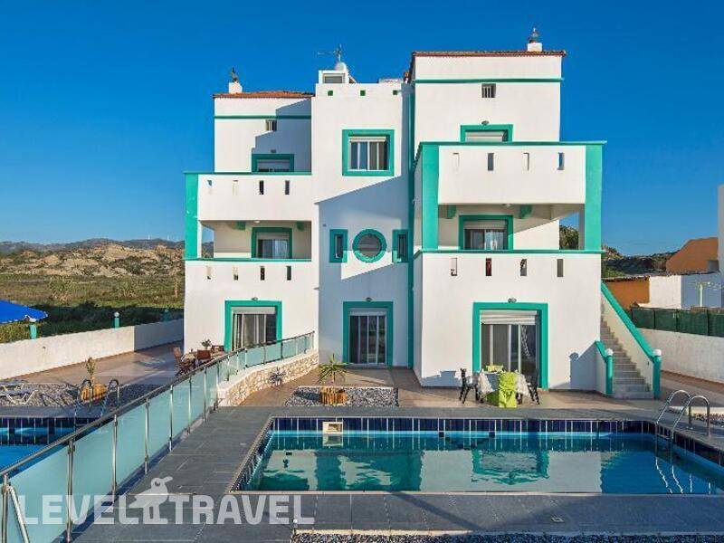 Фотография White Pearl Villa