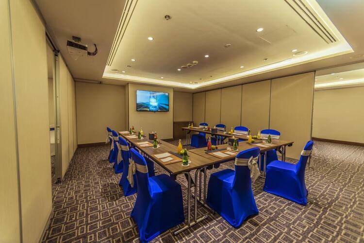 Mena Plaza Hotel Al Barsha