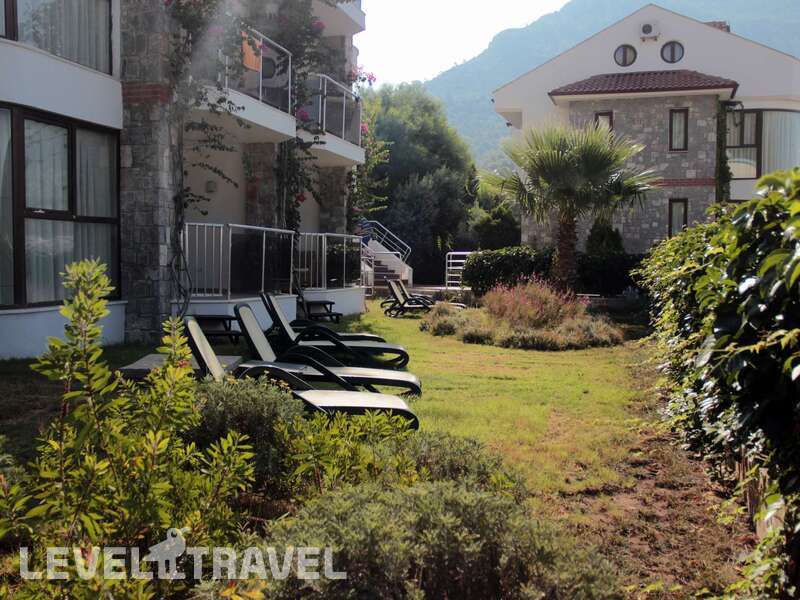Фотография Golden Life Heights Deluxe Suite Hotel (Adults Only 16+)
