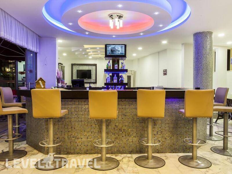 Фотография Parador Suit Hotel