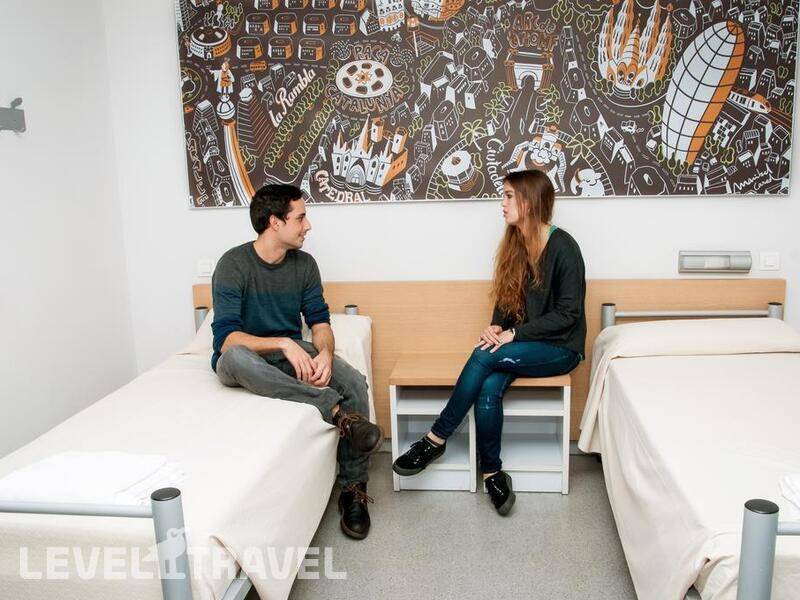 Фотография Albergue Juvenil Pere Tarres