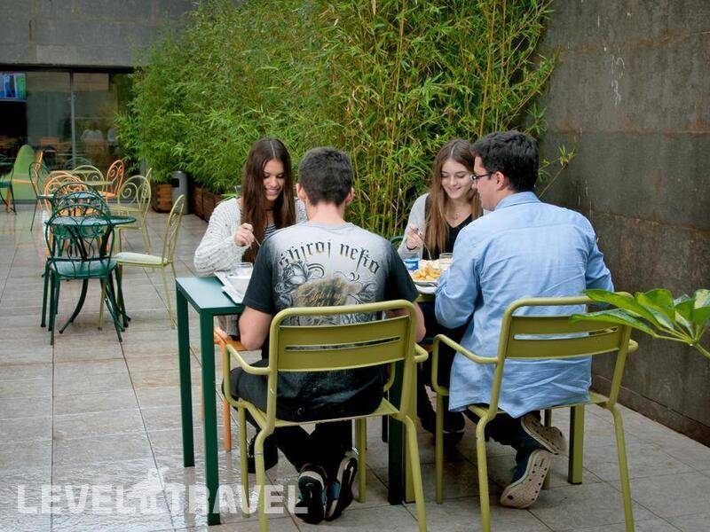 Фотография Albergue Juvenil Pere Tarres