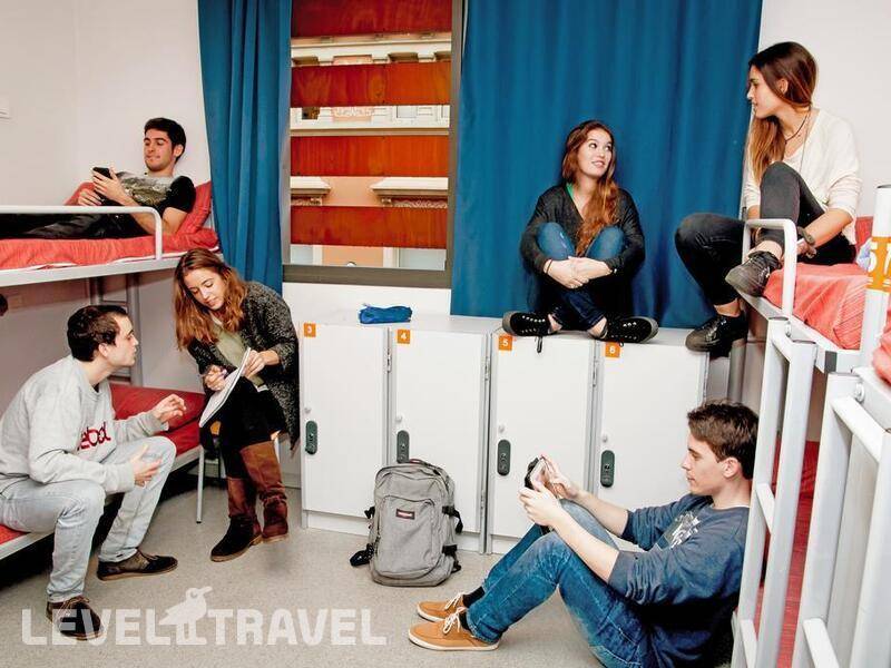 Фотография Albergue Juvenil Pere Tarres