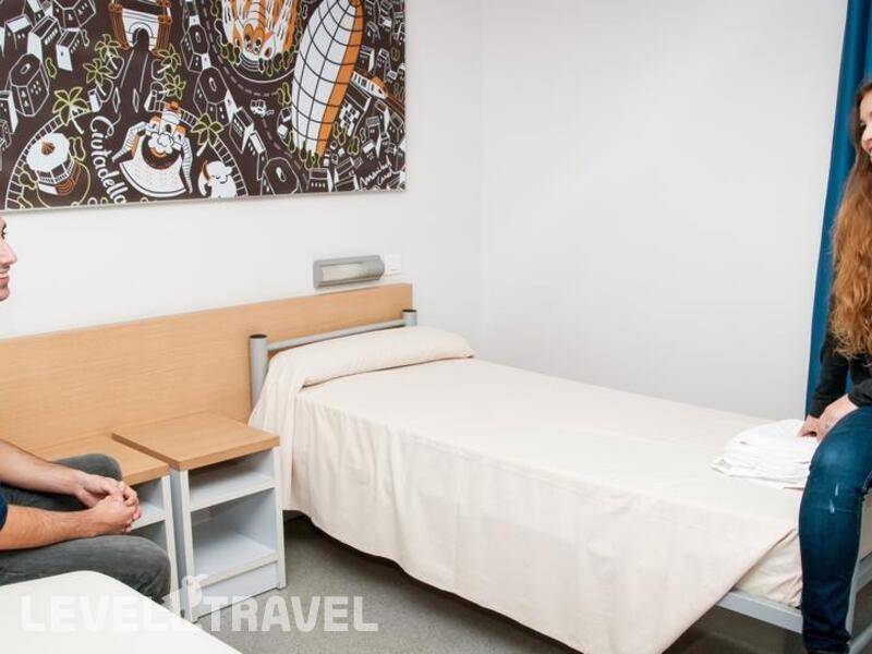 Фотография Albergue Juvenil Pere Tarres